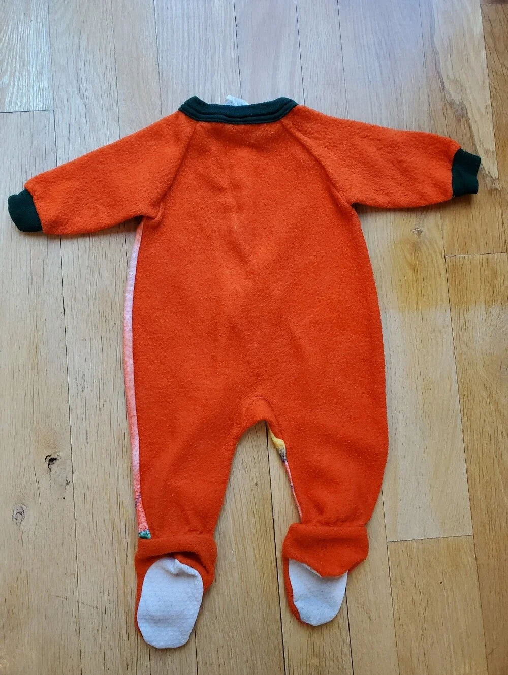 Pumpkin Sleeper Vintage